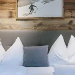 Haus Elise By We Rent, Summercard Included Apartment Zell am See